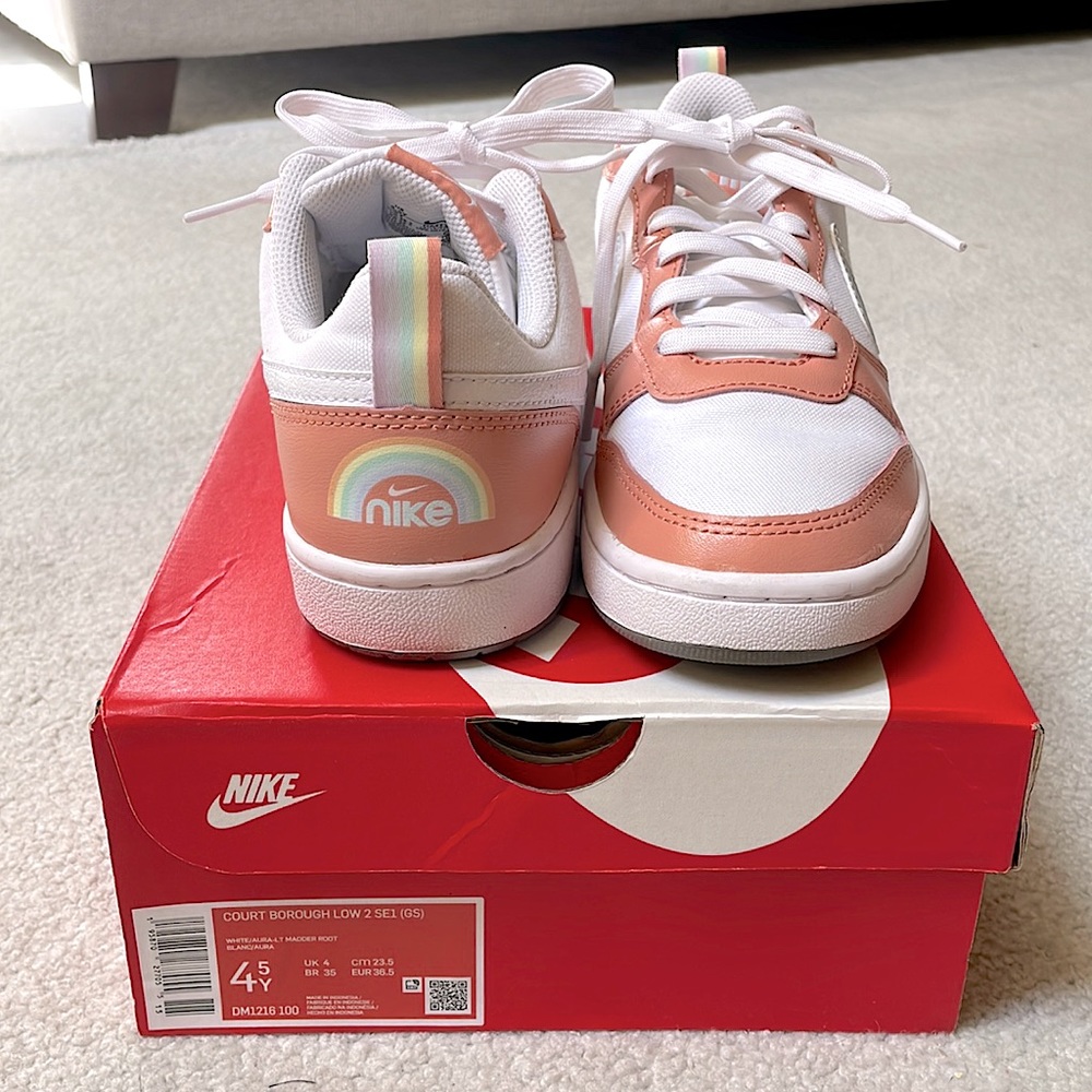 Nike 4.5Y Court Borough Low. Worn twice. Original Box.